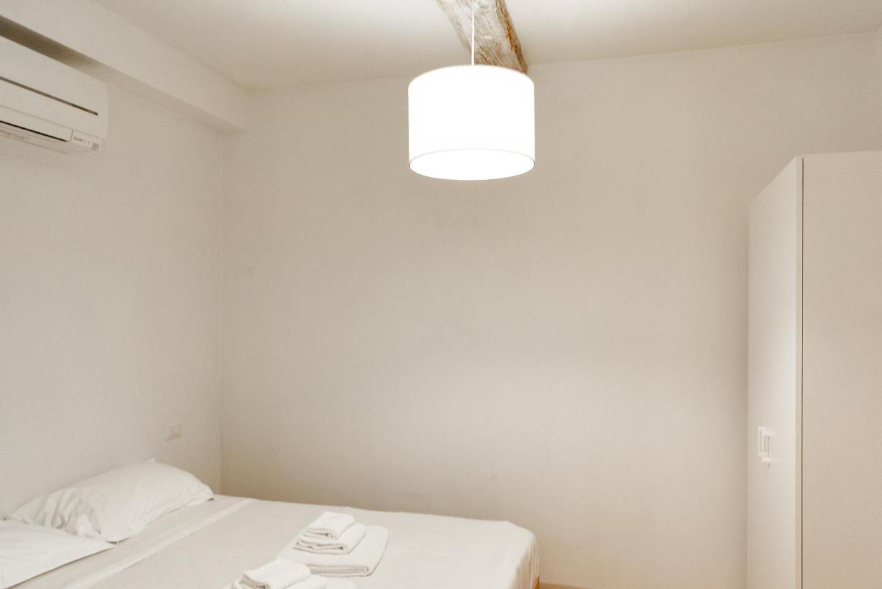 Graceful Apartment In The Heart Of Firenze Bagian luar foto