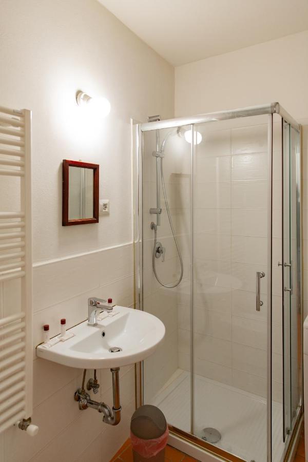 Graceful Apartment In The Heart Of Firenze Bagian luar foto